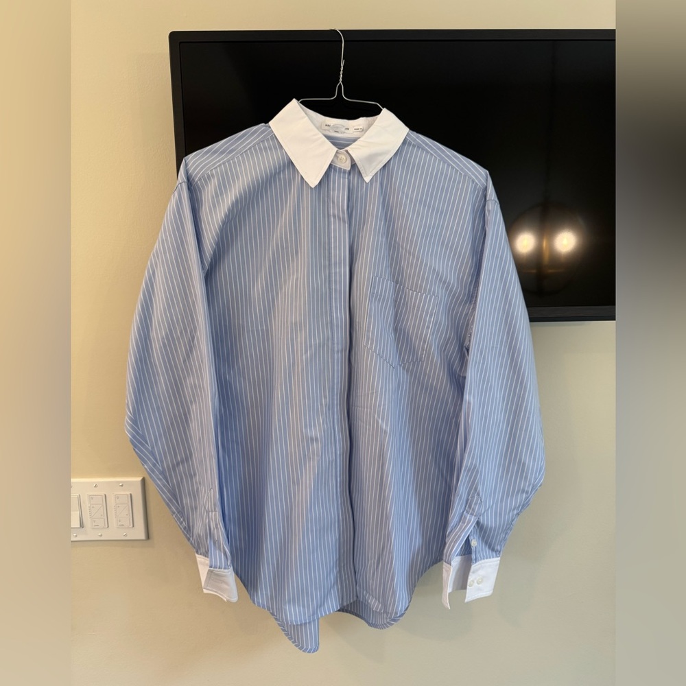Good American Oversized Light Blue Pinstripe Dress Shirt